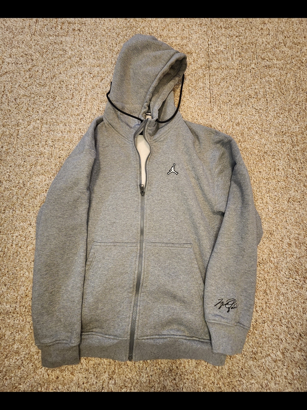 Michael Jordan Men’s Light Gray Full-Zip Hoodie Sweatshirt